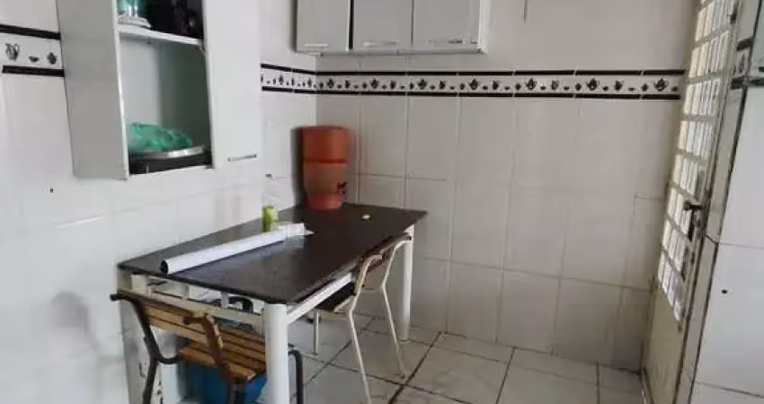 Casa com 3 quartos à venda na Rua Edila Rodrigues Araújo, 99, Mantiqueira, Belo Horizonte