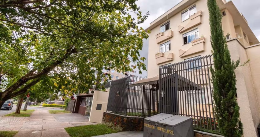 Apartamento com 3 quartos à venda em Curitiba
