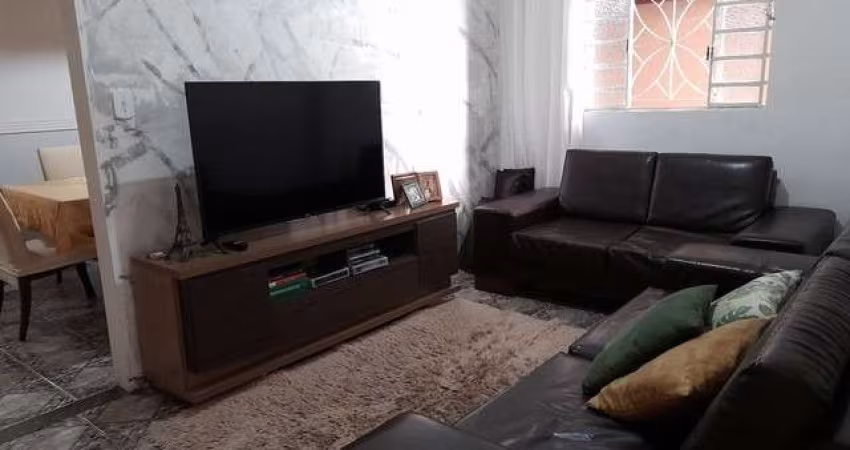 Casa com 3 quartos à venda em Belo Horizonte