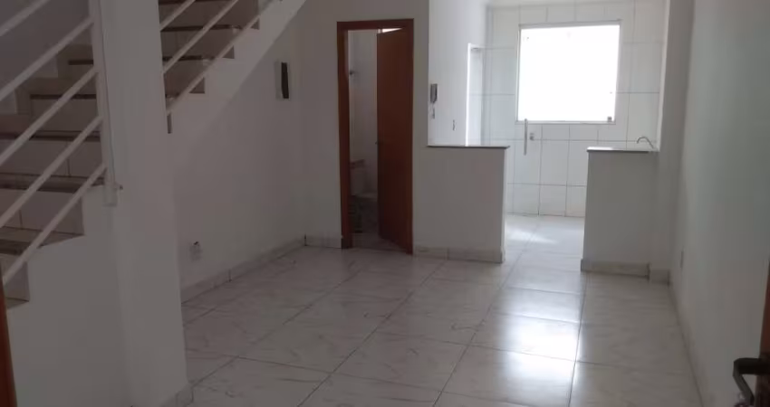 Casa Geminada Coletiva com 2 quartos à venda em Belo Horizonte