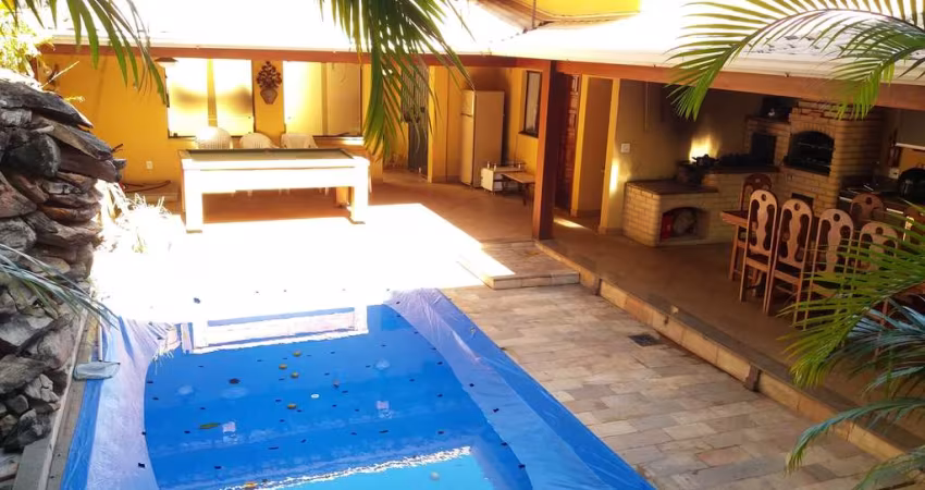 Casa com 4 quartos à venda em Belo Horizonte