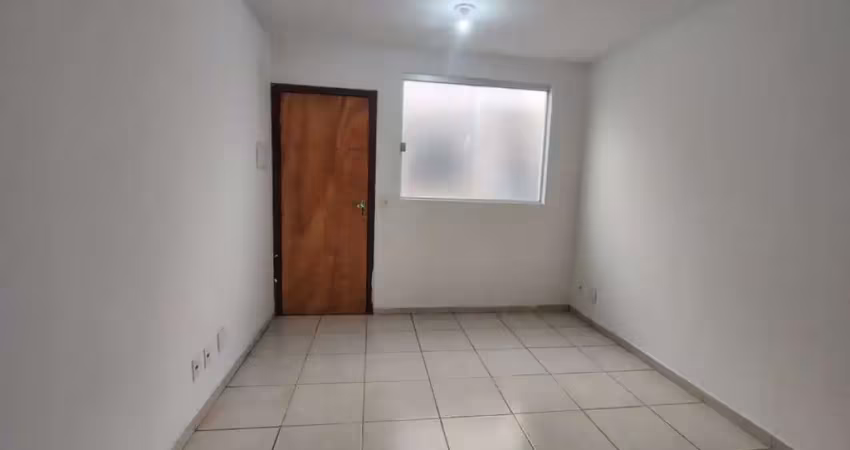 Casa geminada coletiva com 2 quartos à venda em ribeirão das neves