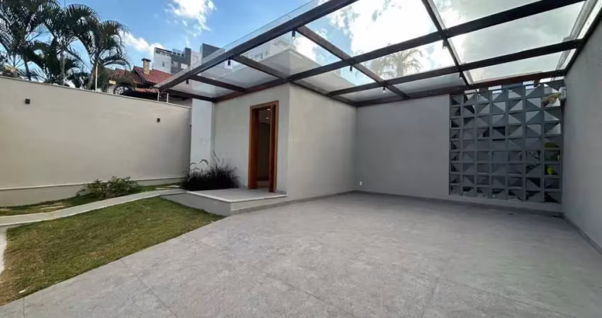 Casa com 3 quartos à venda na Rua Irmã Eufêmia, 537, Santa Rosa, Belo Horizonte