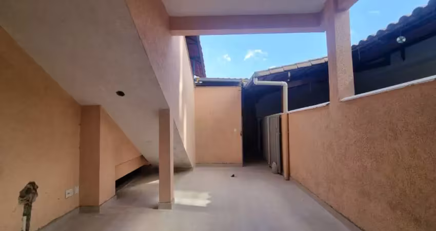 Casa com 2 quartos para alugar na Avenida Francisco Firmo de Matos, 594, Eldorado, Contagem