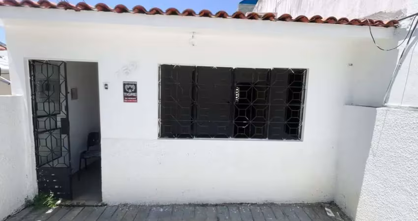 Casa com 3 quartos à venda na Rua Domingos Lordsleen, 752, Pajuçara, Maceió