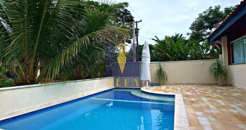 Casa à venda no bairro Lazaro - Ubatuba/SP