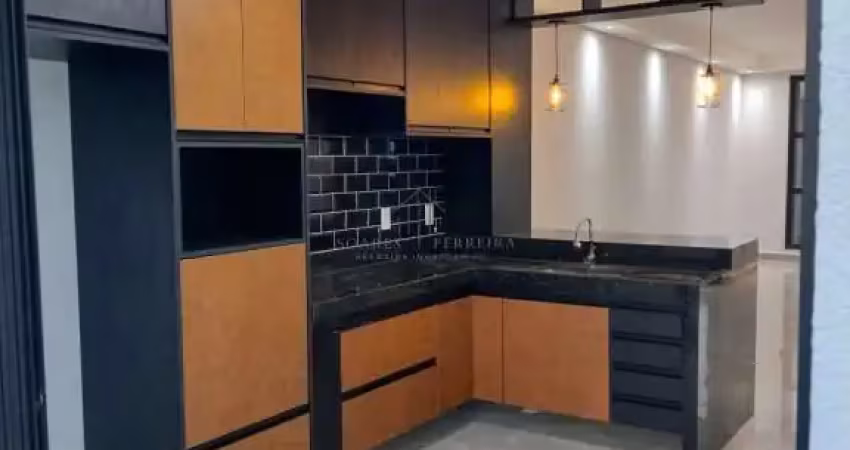 Sobrado com 4 dorm. sendo 01 suíte, área gourmet com churrasqueira, piscina com cascata e iluminação em led, cozinha com planejados, Indaiatuba SP