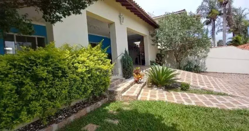 Chácara em terras de itaici: 3 quartos, 3 suítes, 2 salas - 195m² - indaiatuba-sp - imperdível!