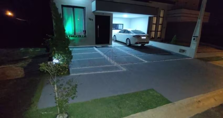 Casa de Luxo em Condomínio no Jardim Mantova: 3 quartos, 3 suítes, 2 salas, 4 banheiros, 3 vagas, 139,17m² - Indaiatuba-SP.