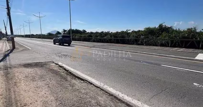 Terreno comercial à venda no Meia Praia, Navegantes 