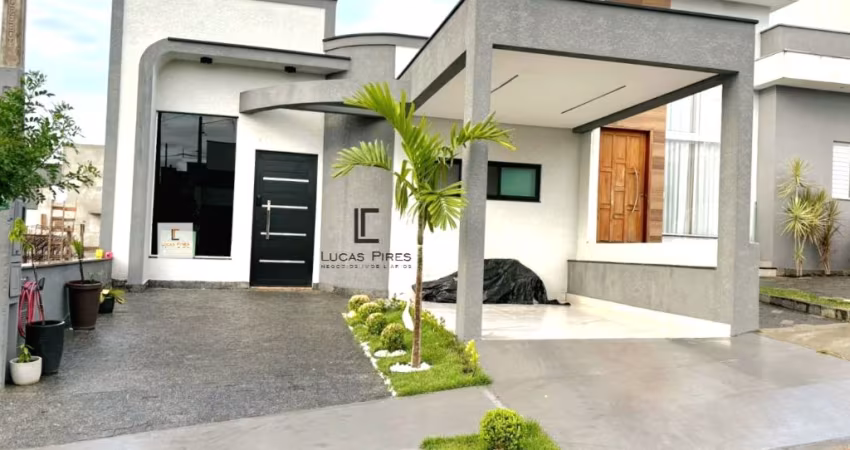 Casa  com 03 quartos no Condomínio Horto em Sorocaba