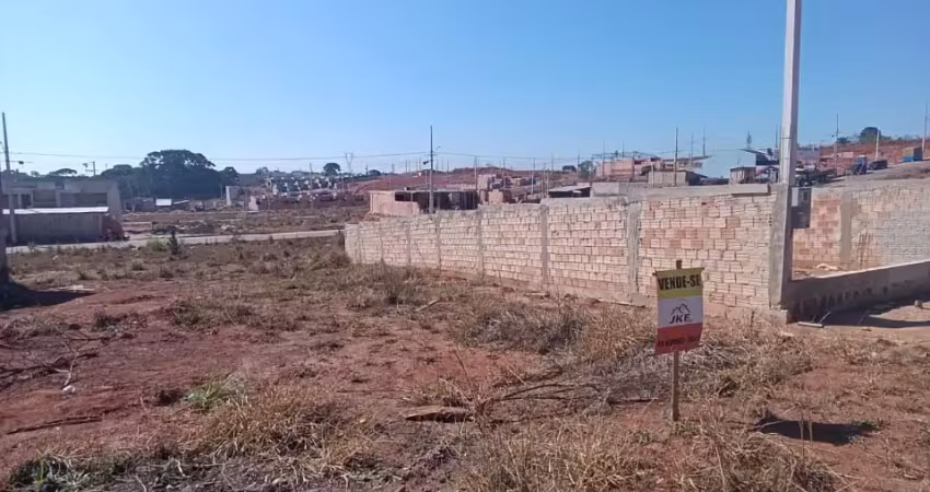 Terreno à venda na Gralha Azul, Fazenda Rio Grande 