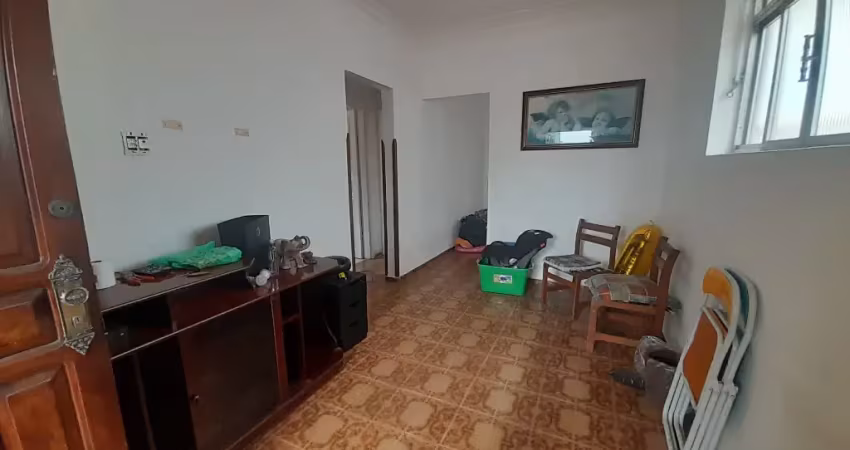 Casa 3 dormitórios com edicula em Santos