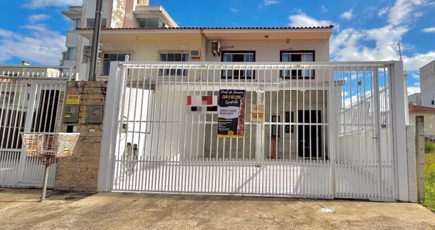 SOBRADO SEMI MOBILIADO NO CENTRO DE CAMBORIÚ