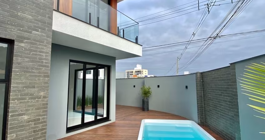 Duplex maravilhoso em bairro privilegiado com 3 suítes, em Camboriú