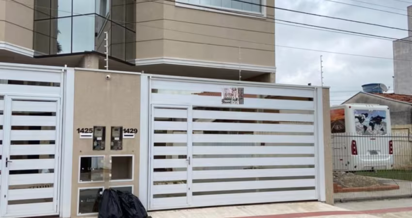 AMPLO SOBRADO LOCALIZADO NO CENTRO DE BALNEÁRIO CAMBORIÚ