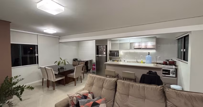 APARTAMENTO SEMI MOBILIADO NO TABULEIRO EM CAMBORIÚ