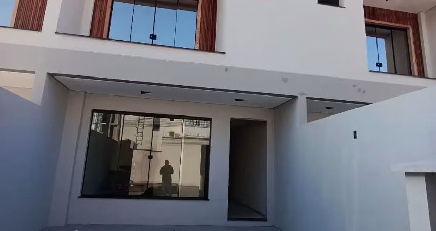 Excelente sobrado c/ 2 suites e 2 vagas de garagem em camboriu!!