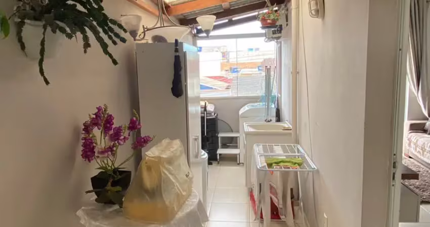 Excelente apartamento em camboriú semi mobiliado com 2 quartos no bairro areias!!