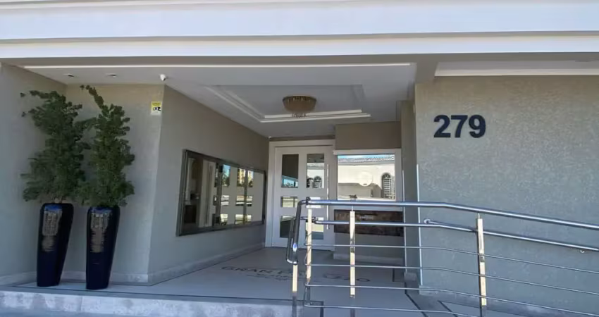 Apartamento a venda em camboriú com 2 quartos sendo 1 suíte no centro !!