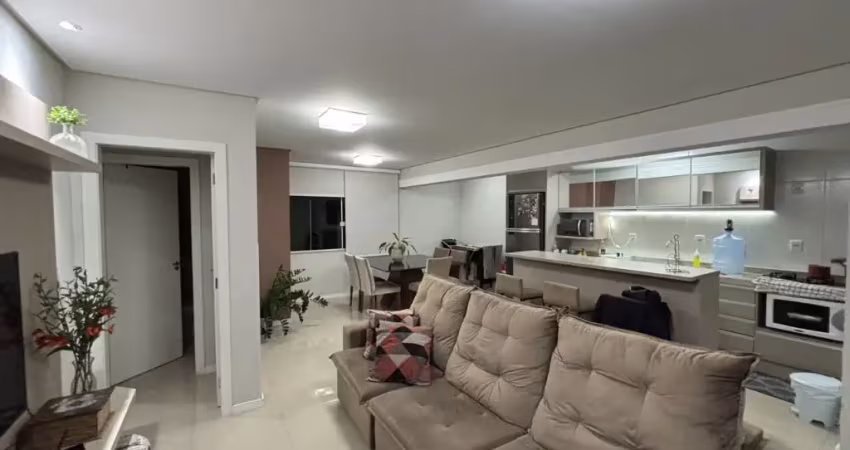 Apartamento 3 dormitórios , semi mobiliado , bairro tabuleiro em camboriu