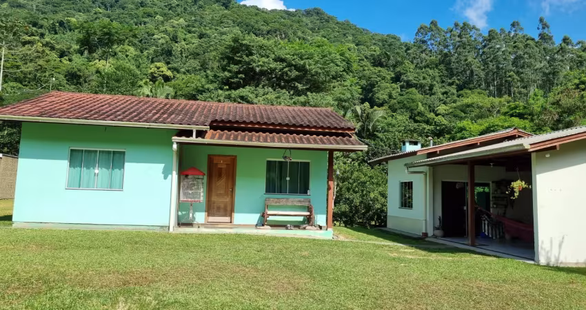 Chácara / sítio com 2 quartos à venda na Rua Lauro Muller, 210, Centro, Camboriú
