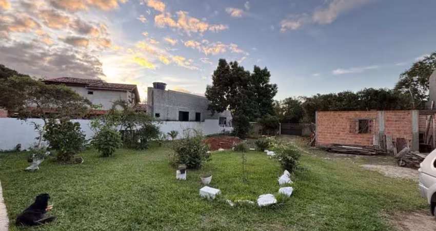Casa 3 dormitórios , terreno de 880 m² , balneário camboriu .