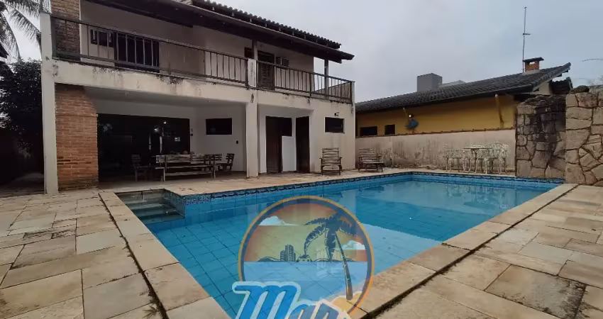 Casa de condomínio a venda com 04 quartos a venda.