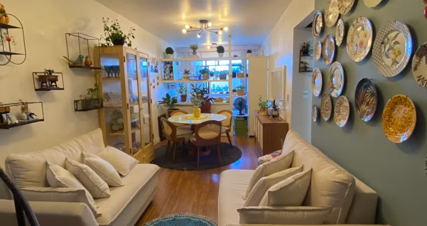 Cobertura duplex com entradas independentes em Macaubas