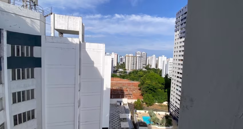 Oportunidade dois quartos mais dependência completa na Pituba