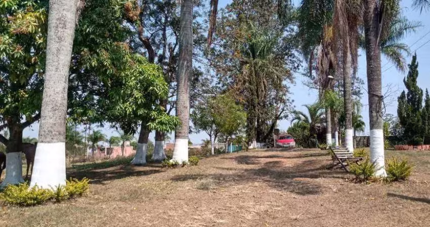 Sitio Maravilhoso com 24,2 Ha (242.000 m² ou 10 Alq.) em Iperó - SP.