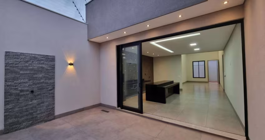 Casa para Venda em Uberlândia, Praça Alto Umuarama, 3 dormitórios, 2 suítes, 3 banheiros, 4 vagas