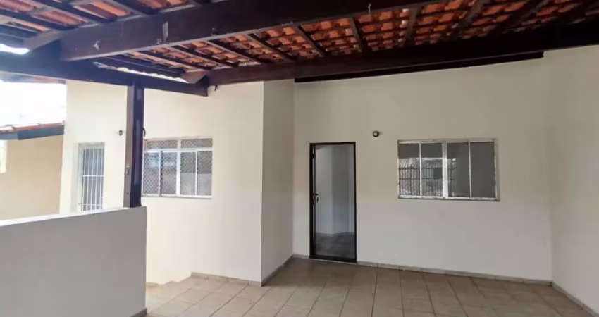 Casa à venda em indaiatuba-sp, no jardim alice! 2 quartos, 1 sala, 2 vagas e 99m² de área!