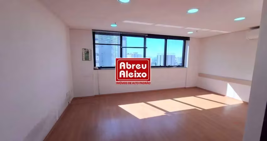 Tatuapé - sala comercial com 32 m² + 1 vaga + 2 banheiros - piso laminado de madeira, forro de gesso iluminação, pronta para trabalhar - localização próxima ao metrô carrão