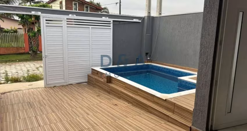 Casa com 3 quartos à venda na Otávio Capelini, 489, Balneário Tupy, Itanhaém