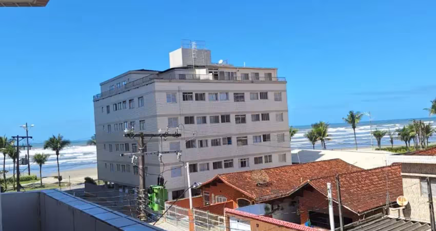 Apartamento 50 metros da praia com duas sacadas vista mar definitiva