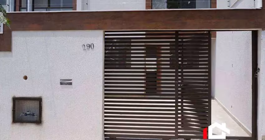 Casa duplex ,nova, bairro Santa Branca -com 3 Quartos e 3 banheiros 141 m²