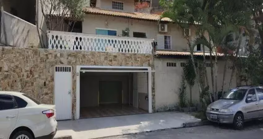 Imperdível oportunidade de adquirir uma casa no parque cidade jardim ii em jundiaí-sp: 3 quartos, 1 sala, 2 banheiros, 1 vaga, 165m².