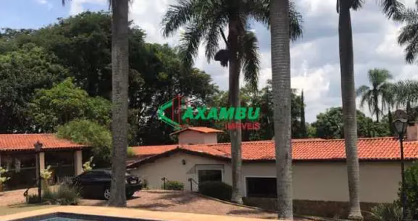 Chácara de luxo à venda em Jundiaí-SP, bairro Caxambu: 4 quartos, 1 suíte, 2 salas, 4 banheiros, 2 vagas, 670m².