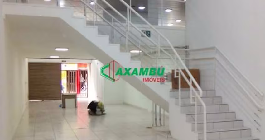Salão Comercial de Alto Padrão no Centro - Jundiaí - SP: 01 salão, 03 banheiros, sendo 01 para cadeirante - 250m² de área construída.