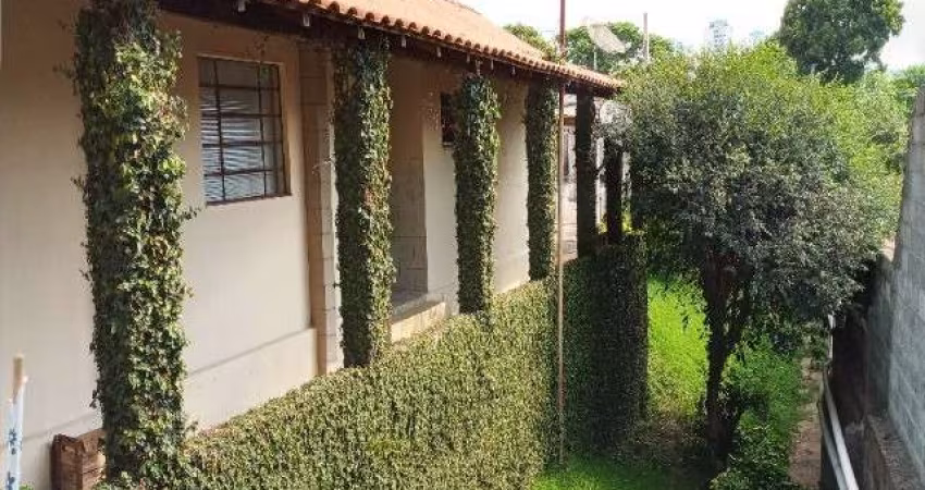 Casa para venda em Jundiaí-SP, Vila Rio Branco: 1 quarto, 1 sala, 1 banheiro, 2 vagas de garagem, 91m² - Imperdível!