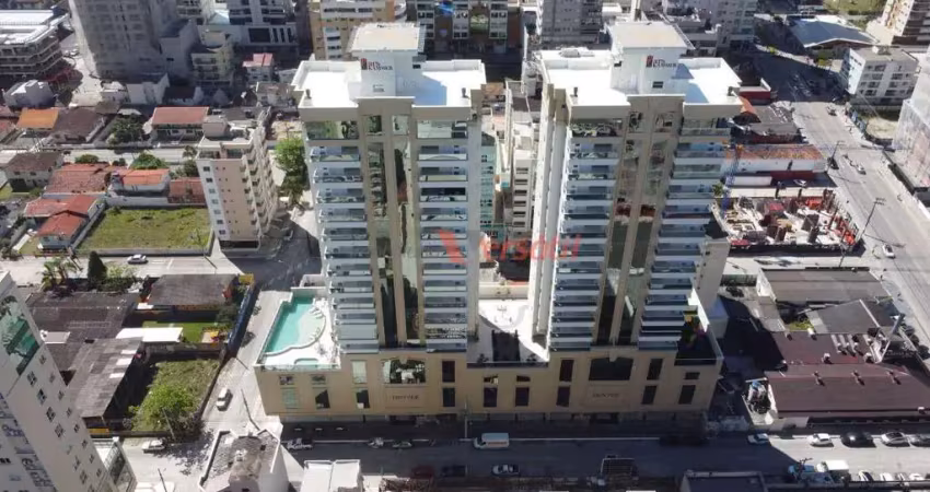 Apartamento 03 suítes mobiliado, meia praia, itapema - sc