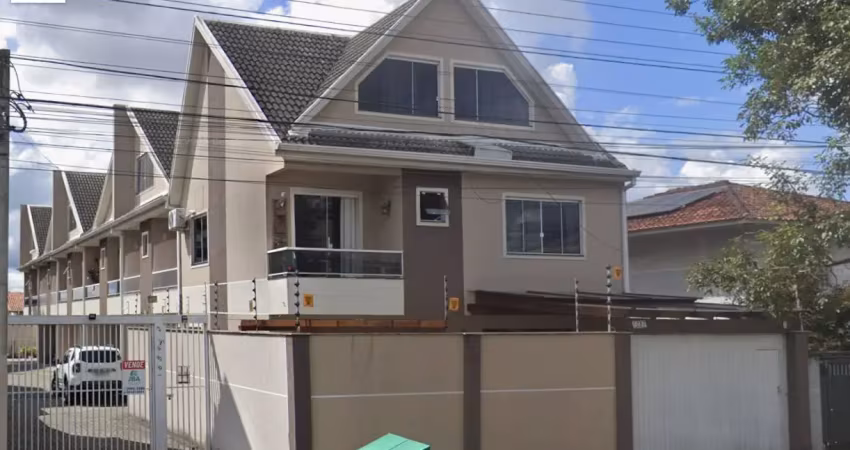 Casa com 3 quartos para alugar no Cajuru, Curitiba 