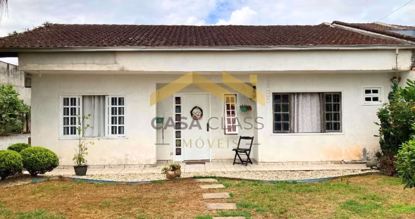 Casa plana com 04 quartos no bairro Vila Nova em Joinville!