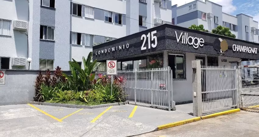 Ótimo apartamento térreo à venda com 3 quartos no bairro iririu joinville