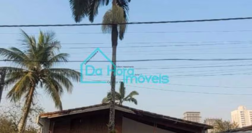 Casa com 4 quartos à venda no Centro, Mongaguá 