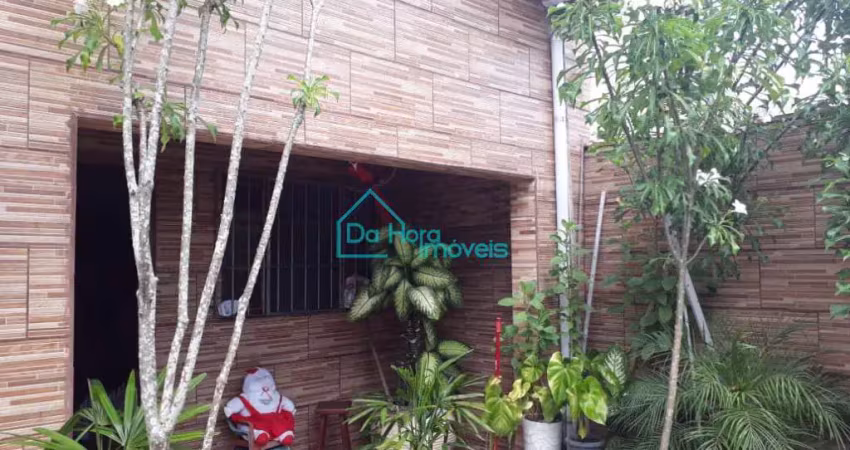 Casa com 2 quartos à venda no Jussara, Mongaguá 