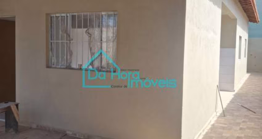Casa com 2 quartos à venda no Balneário Cascais, Mongaguá 
