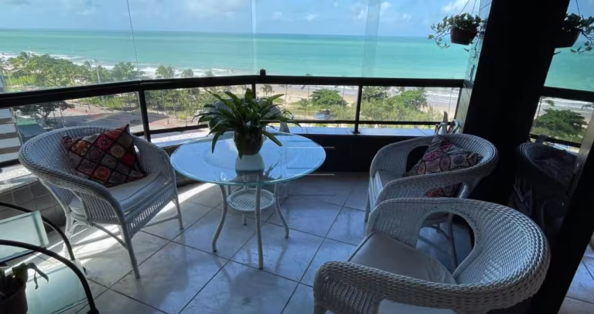 Apartamento na beira mar de Boa Viagem com 221 m2 e 3 vagas de garagem!