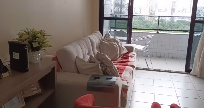 APARTAMENTO MUITO BEM LOCALIZADO NA TORRE